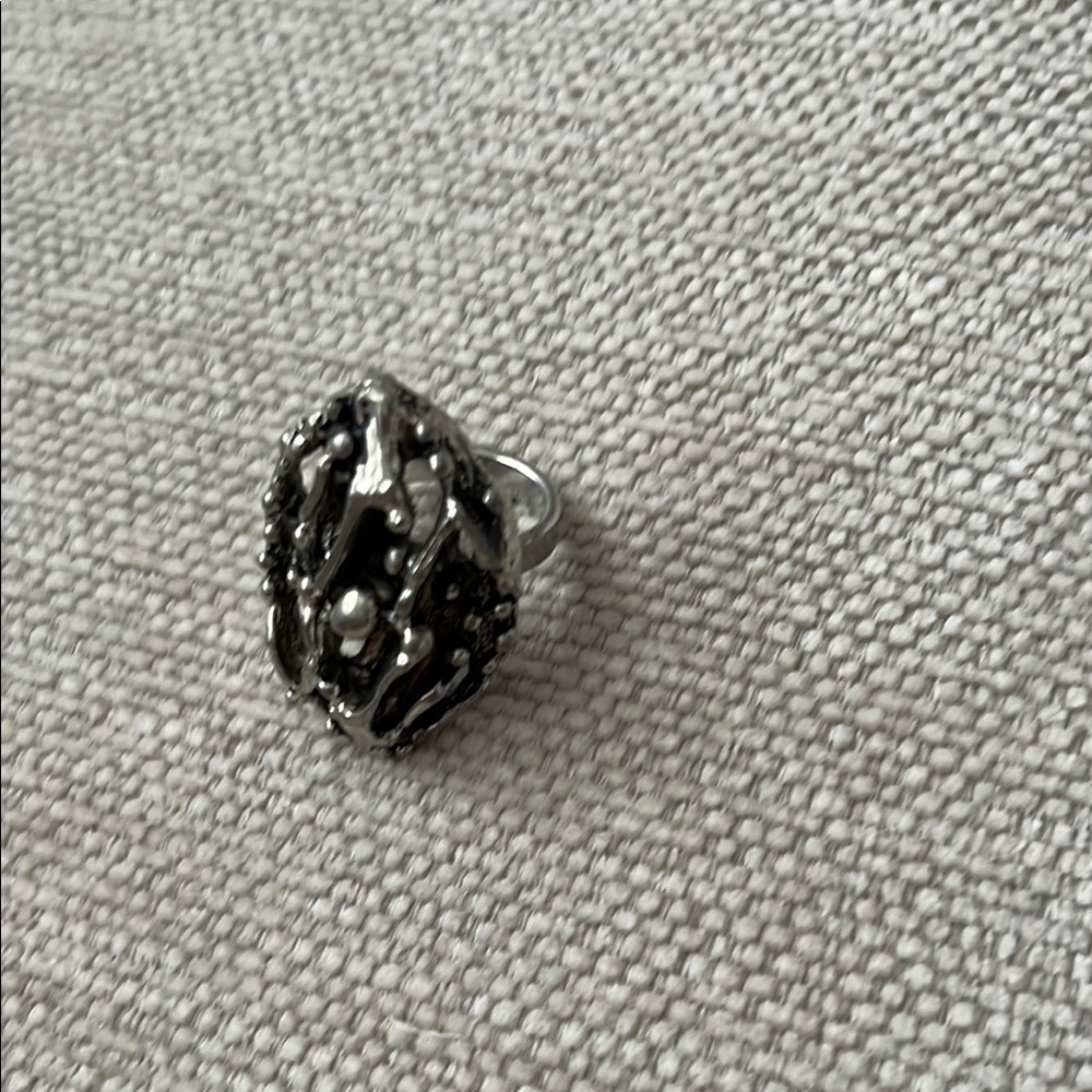 Elegant Black and Silver Ring Barley Used Adjustable Size